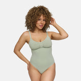 Body sculptant avec culotte intégrée